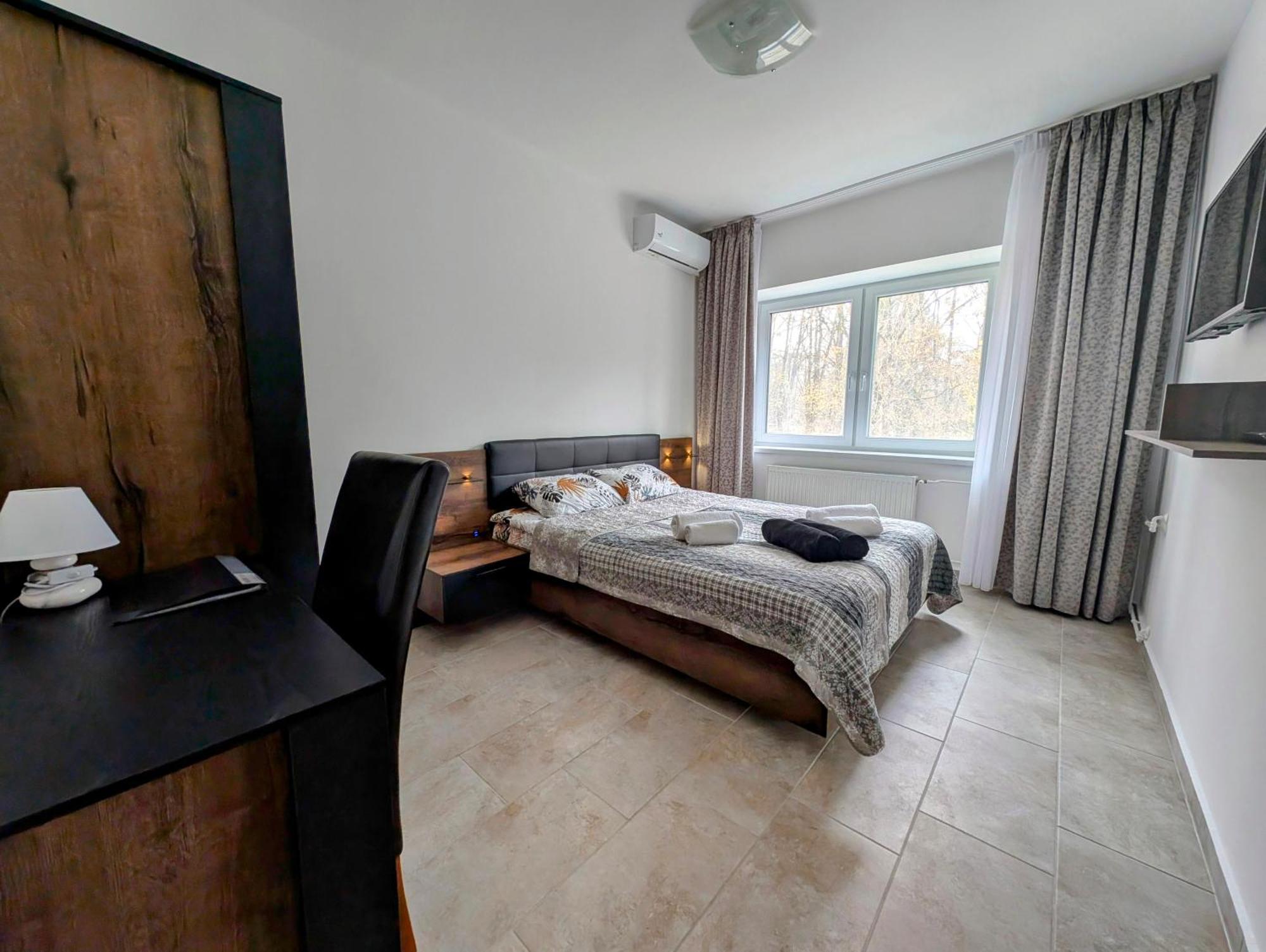 Moon Light Apartment Heviz Bagian luar foto